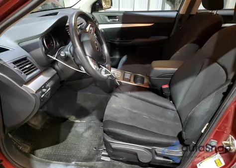 2014 Subaru Legacy 2.5I z USA, uszkodzony, nr VIN 4S3BMBA6XE3025988